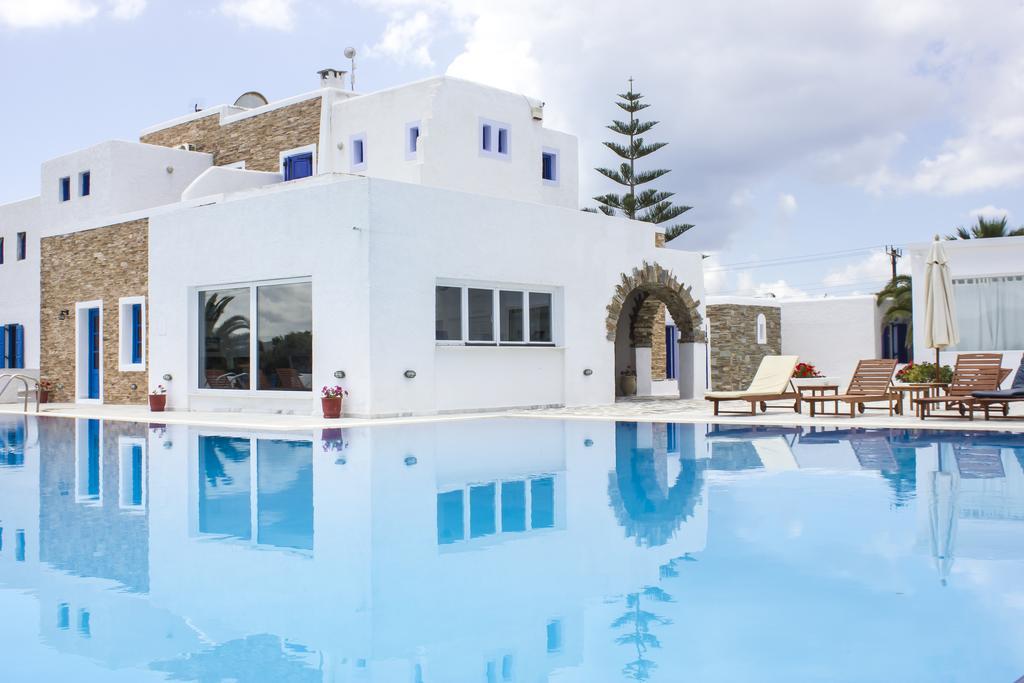 Naxos Holidays Naxos City Esterno foto