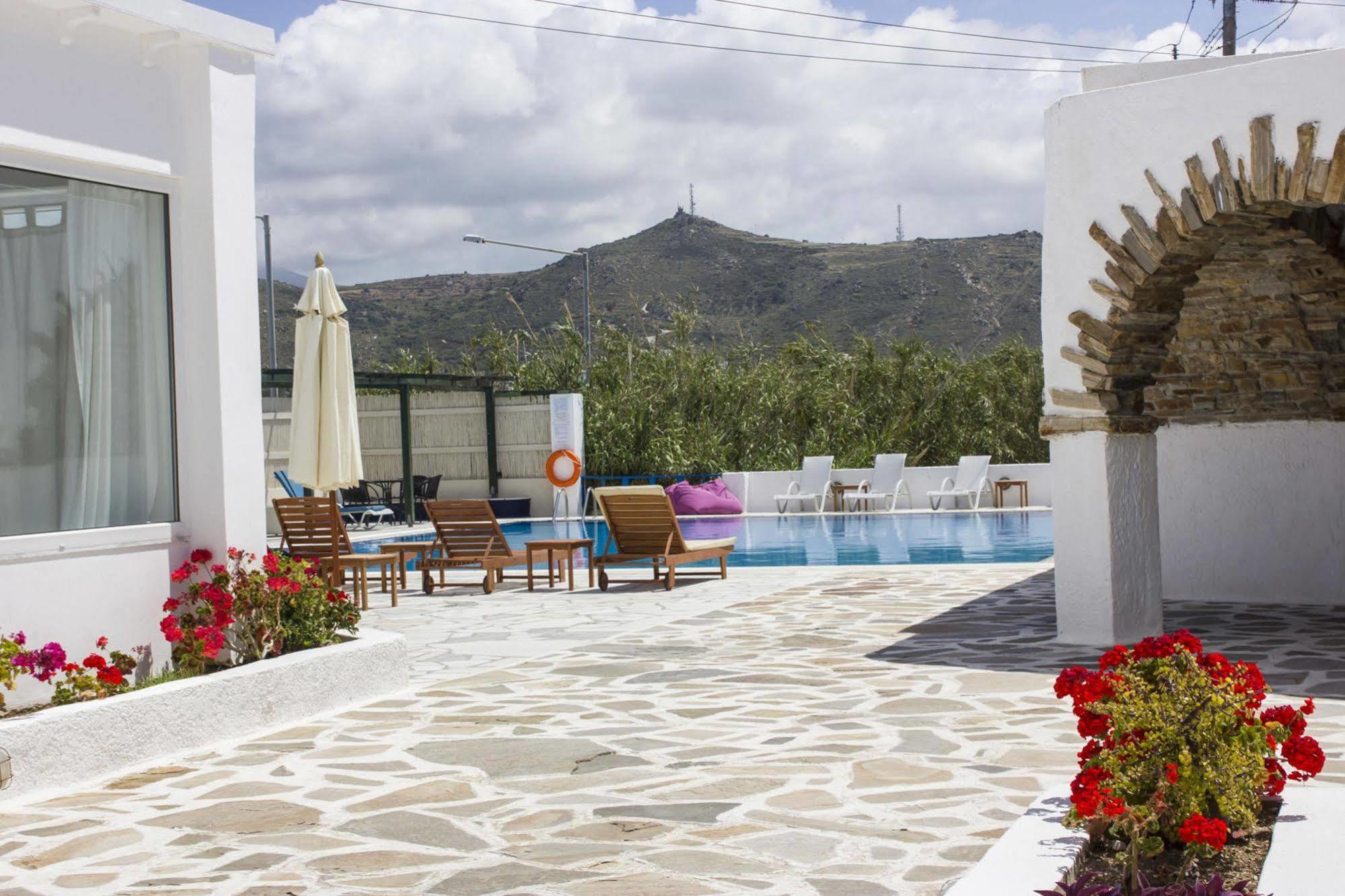 Naxos Holidays Naxos City Esterno foto